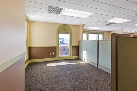 16 E Chestnut Street Augusta ME 04330