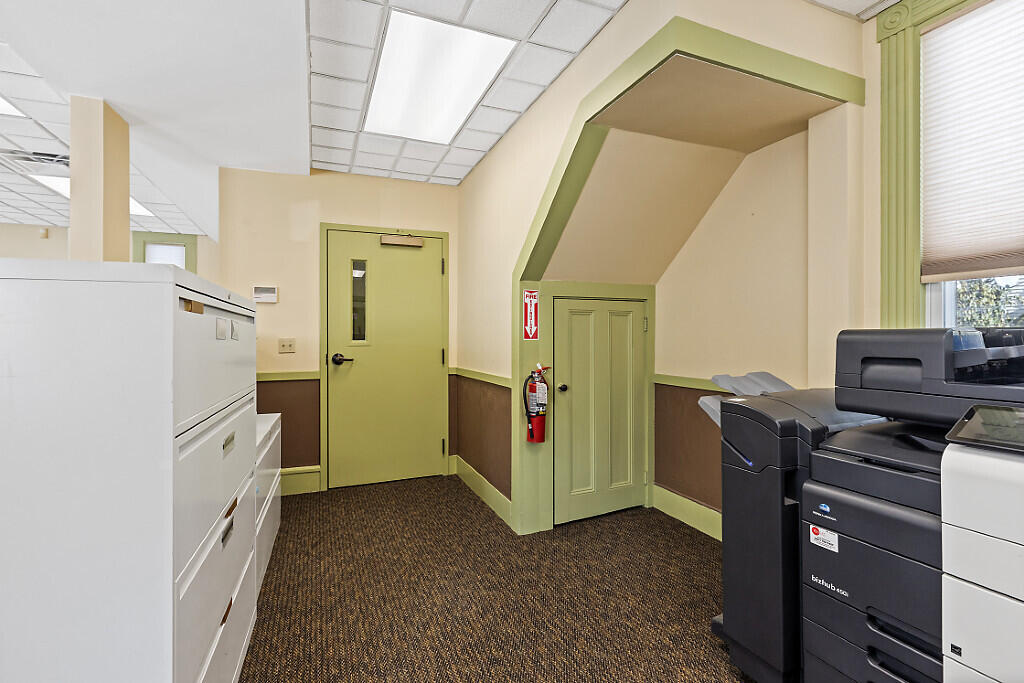 16 E Chestnut Street Augusta ME 04330