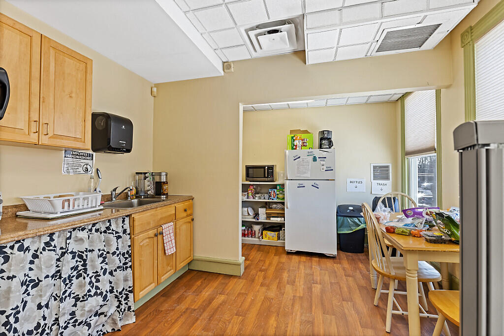 16 E Chestnut Street Augusta ME 04330