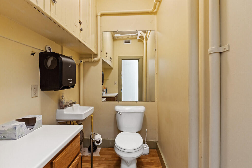 16 E Chestnut Street Augusta ME 04330