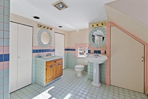 16 E Chestnut Street Augusta ME 04330