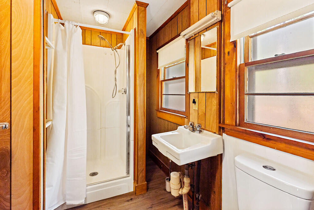 57 Neal Lane Monmouth ME 04259