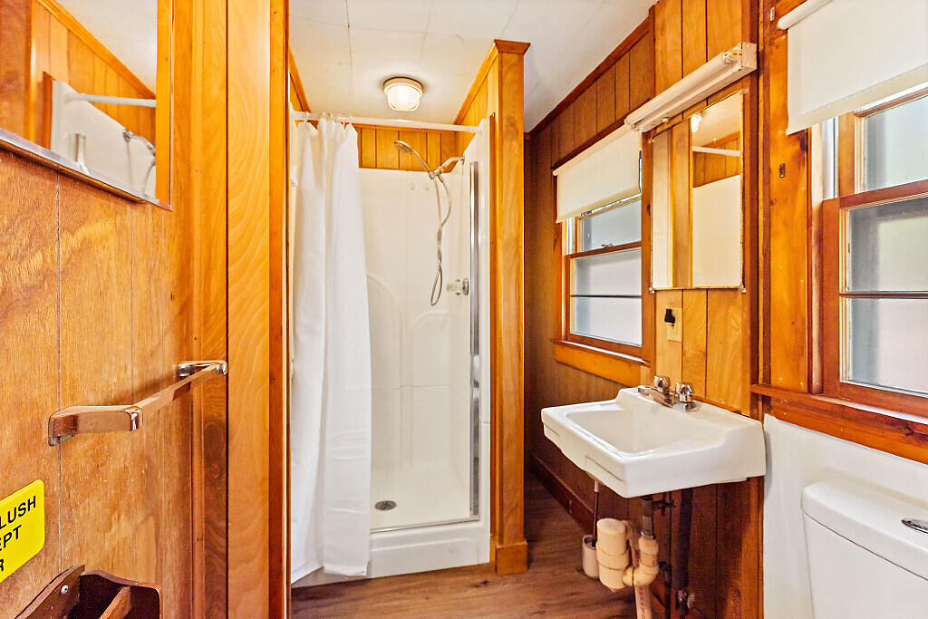 57 Neal Lane Monmouth ME 04259