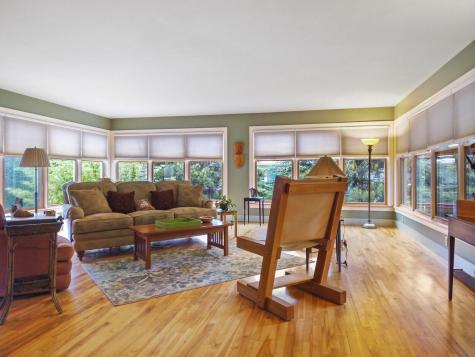 73 Pleasant Street Brunswick ME 04011