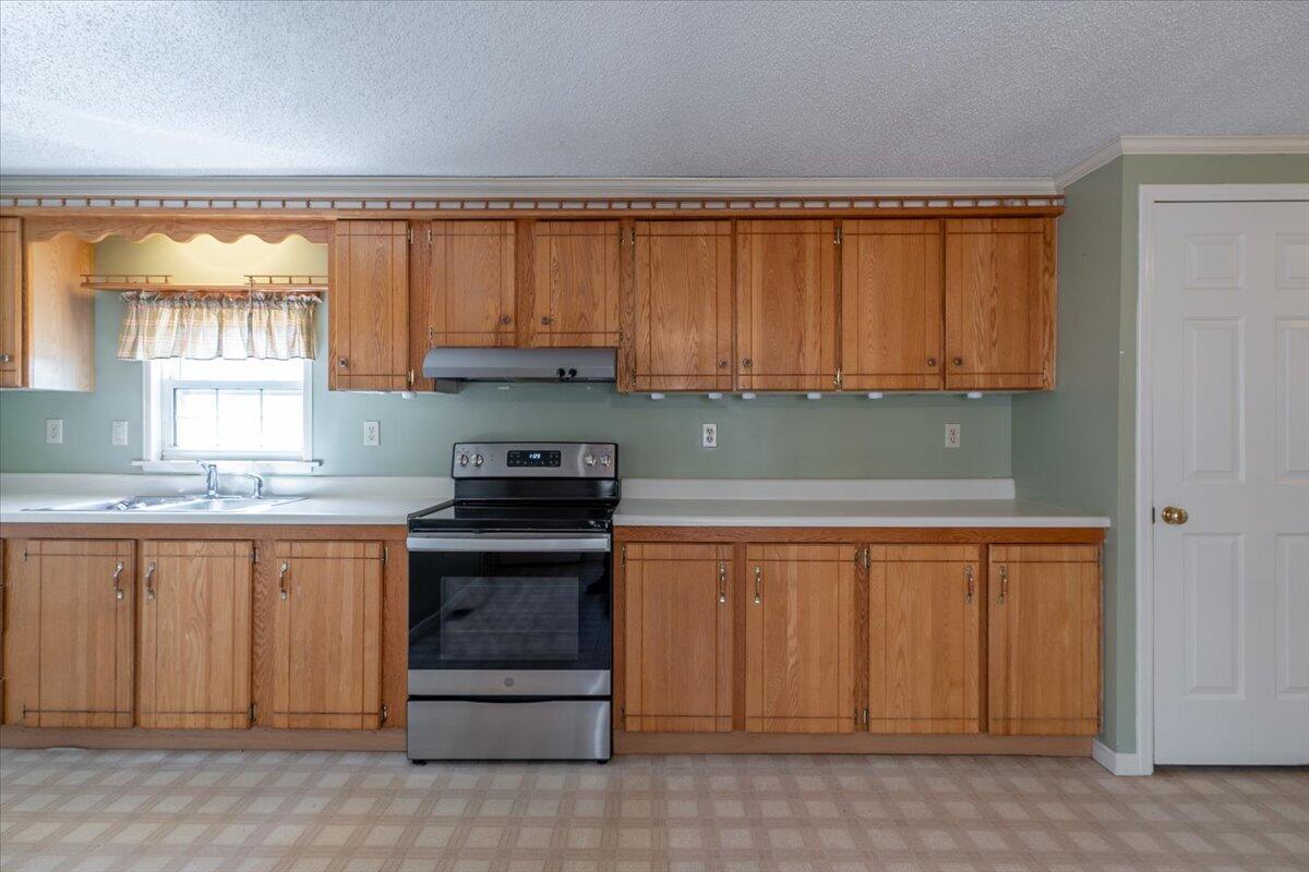 65 Stoneybrook Lane Warren ME 04864