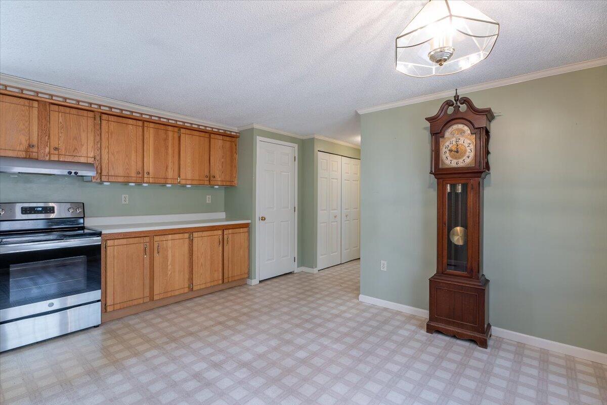 65 Stoneybrook Lane Warren ME 04864