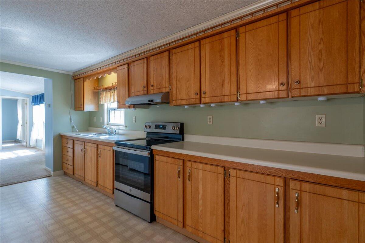 65 Stoneybrook Lane Warren ME 04864