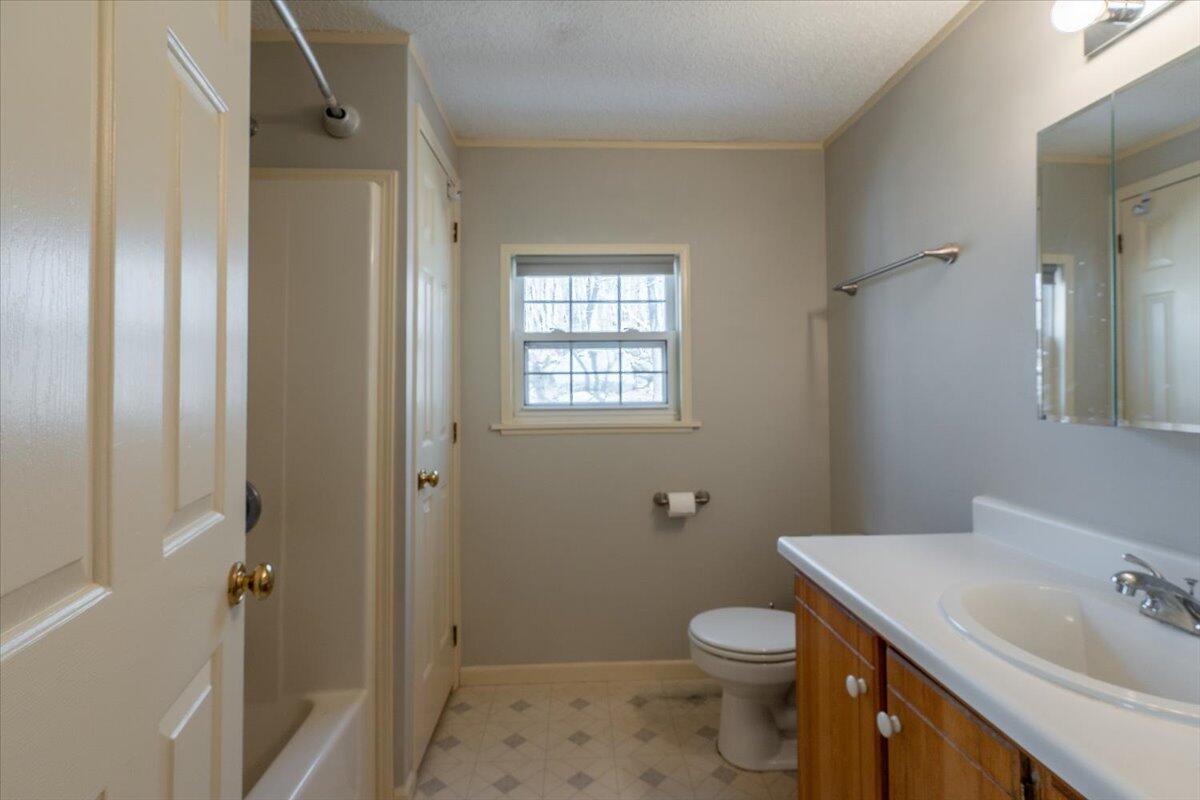 65 Stoneybrook Lane Warren ME 04864