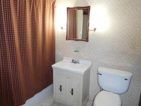 87 Gamage Avenue Auburn ME 04210