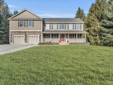 31 Bonnie Lea Drive Hermon ME 04401