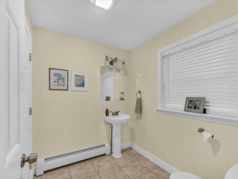 31 Bonnie Lea Drive Hermon ME 04401