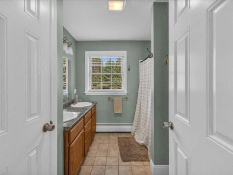 31 Bonnie Lea Drive Hermon ME 04401