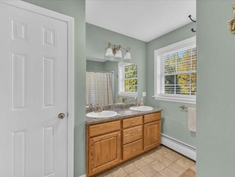 31 Bonnie Lea Drive Hermon ME 04401