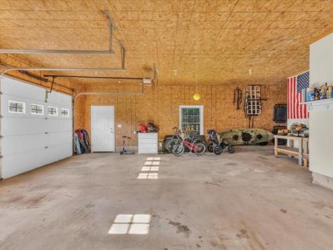 31 Bonnie Lea Drive Hermon ME 04401