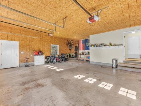 31 Bonnie Lea Drive Hermon ME 04401