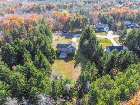 31 Bonnie Lea Drive Hermon ME 04401