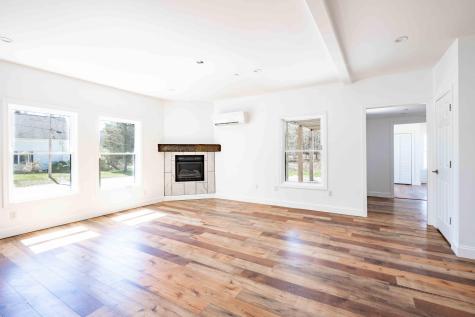 36 Middle Jam Road Gorham ME 04038