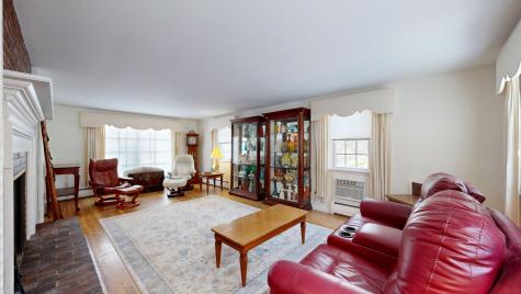 87 Locksley Road Auburn ME 04210