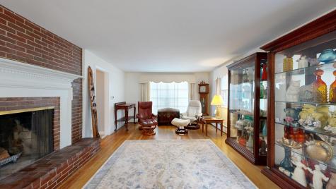 87 Locksley Road Auburn ME 04210