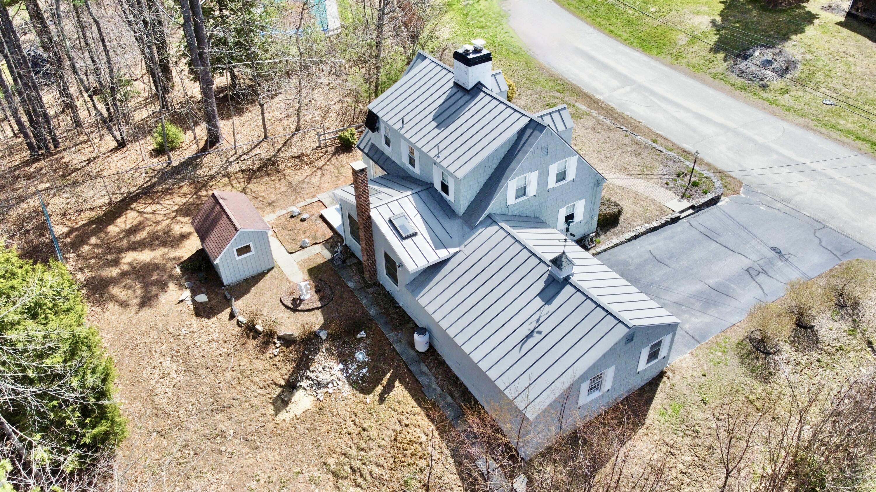 87 Locksley Road Auburn ME 04210