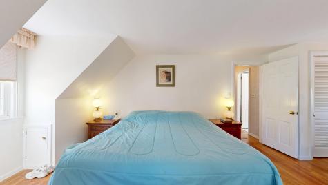 87 Locksley Road Auburn ME 04210