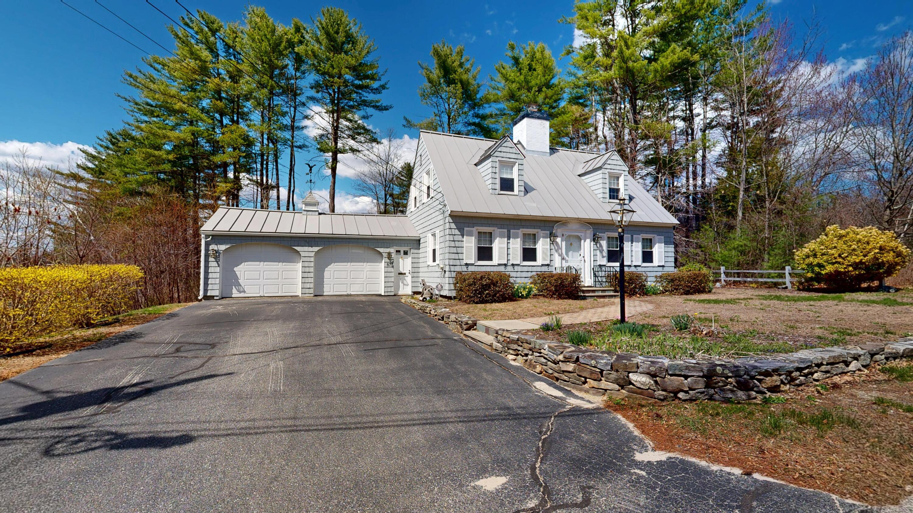 87 Locksley Road Auburn ME 04210