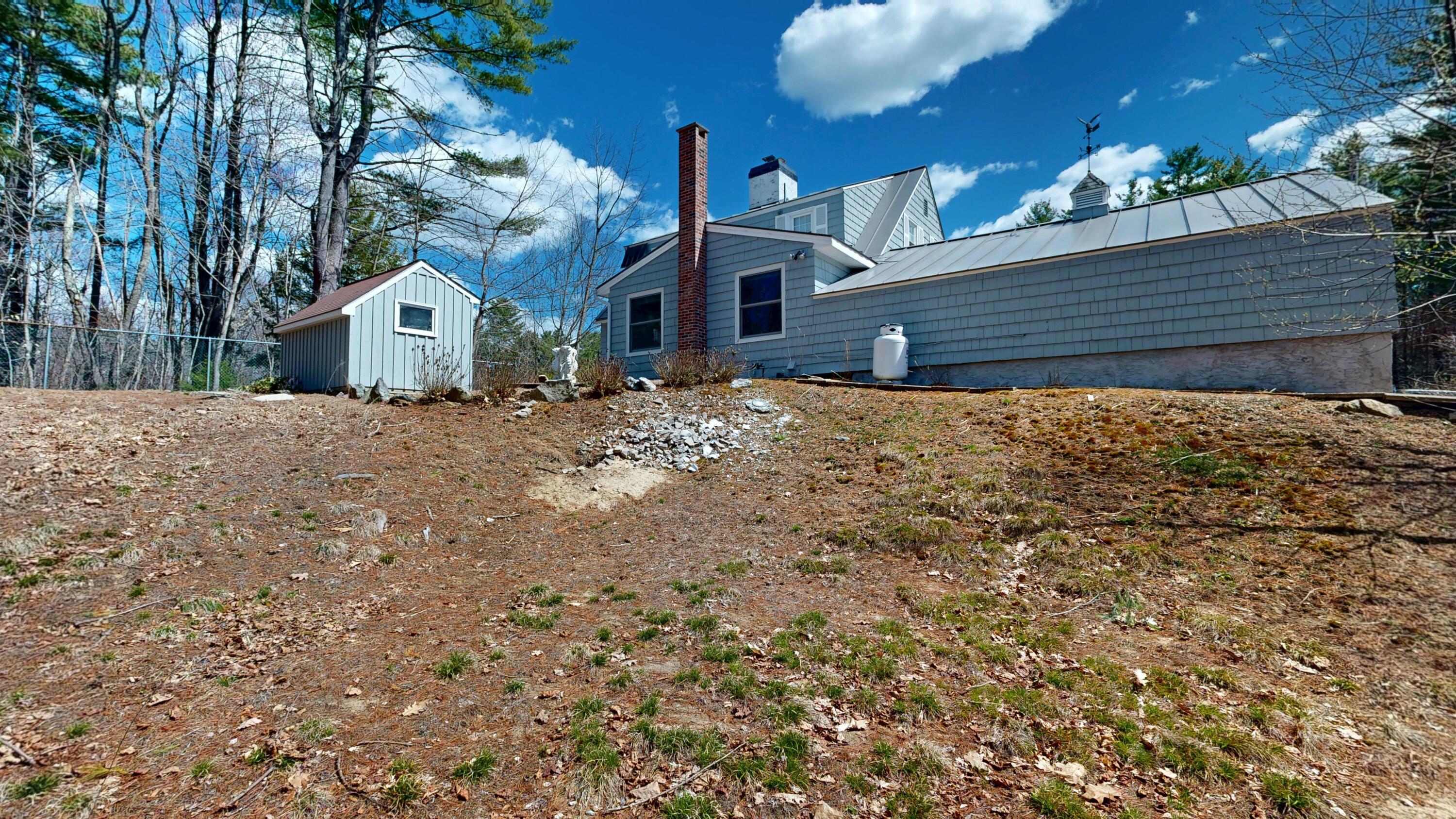 87 Locksley Road Auburn ME 04210