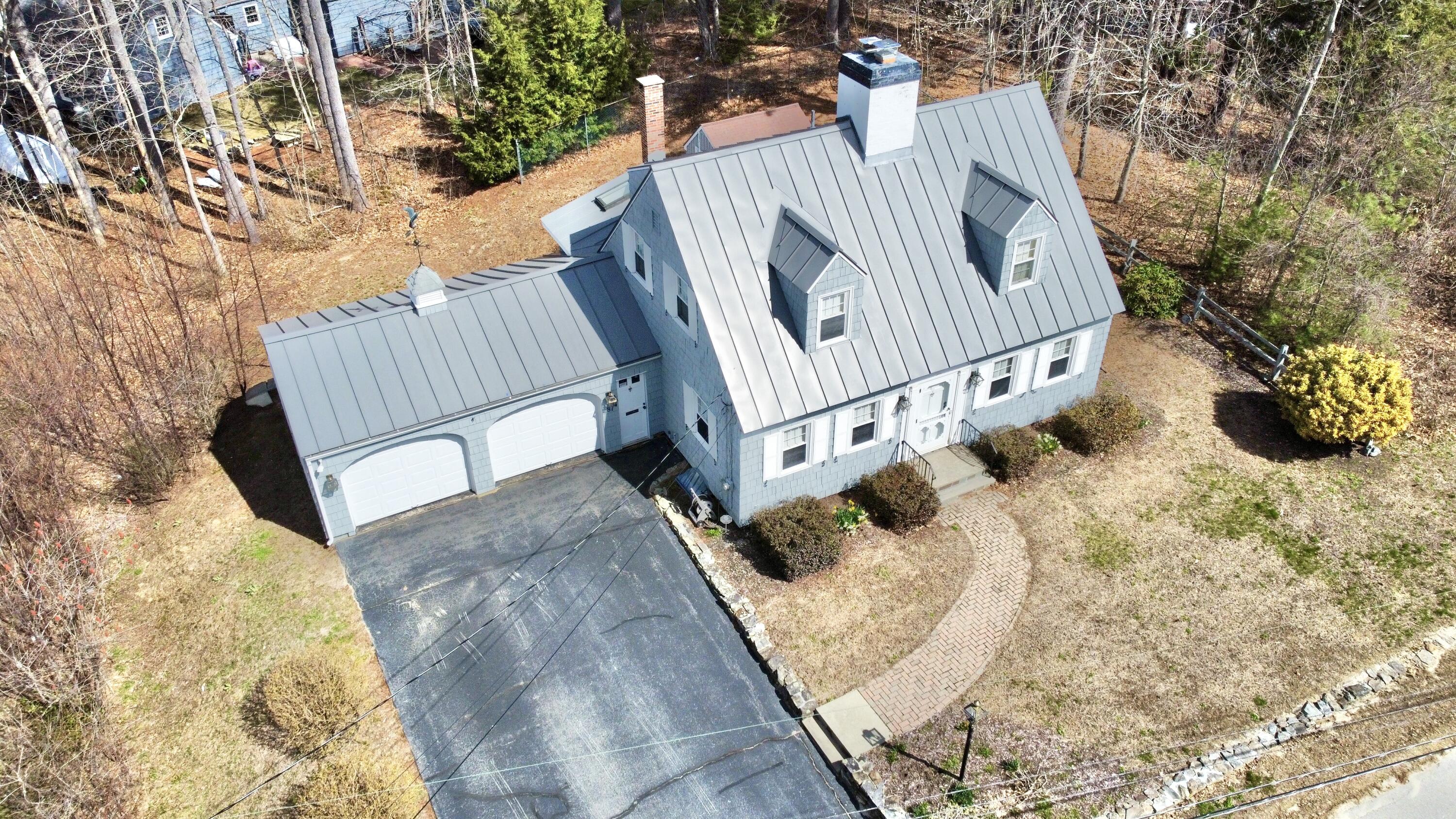 87 Locksley Road Auburn ME 04210