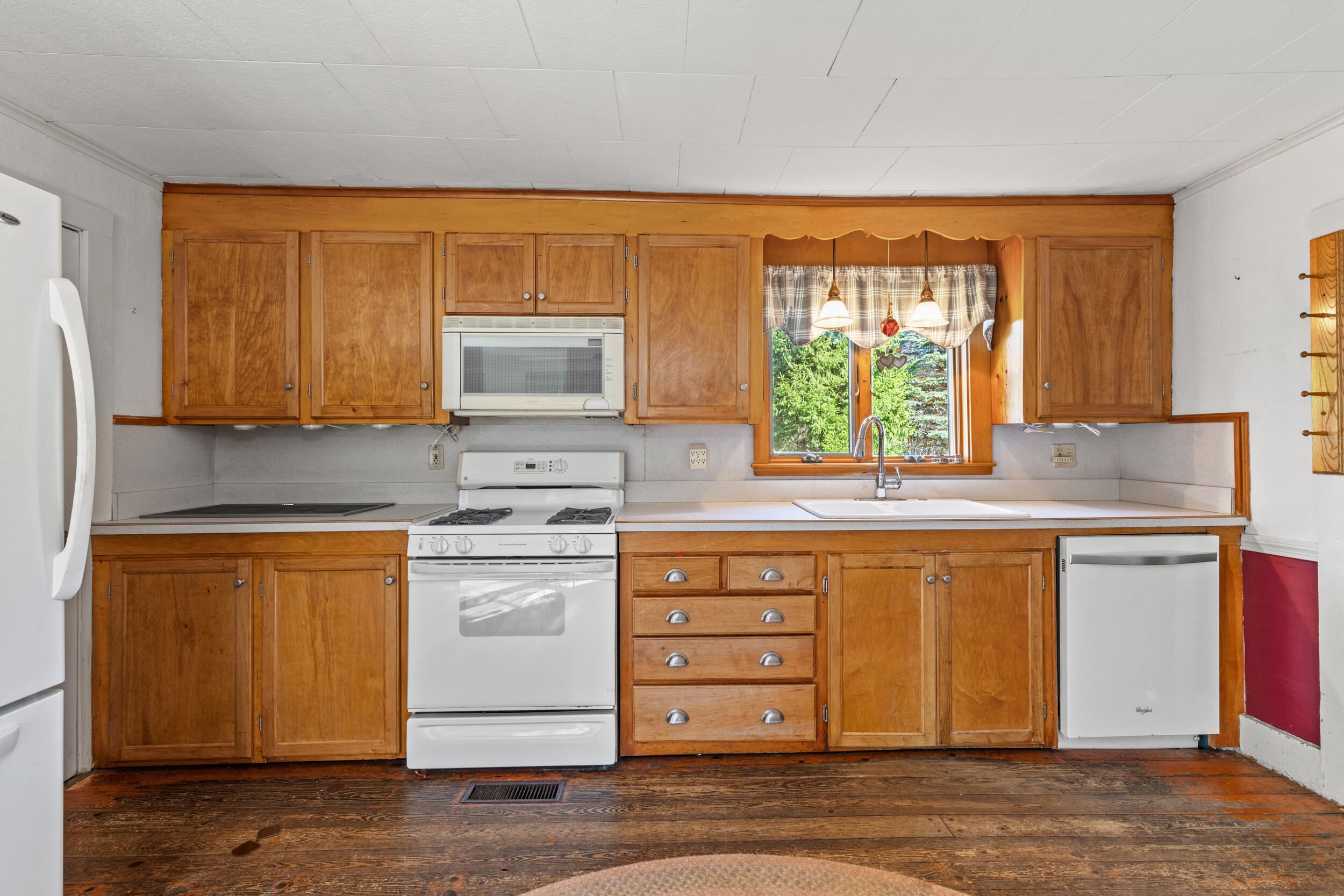 15 Read Road Windham ME 04062