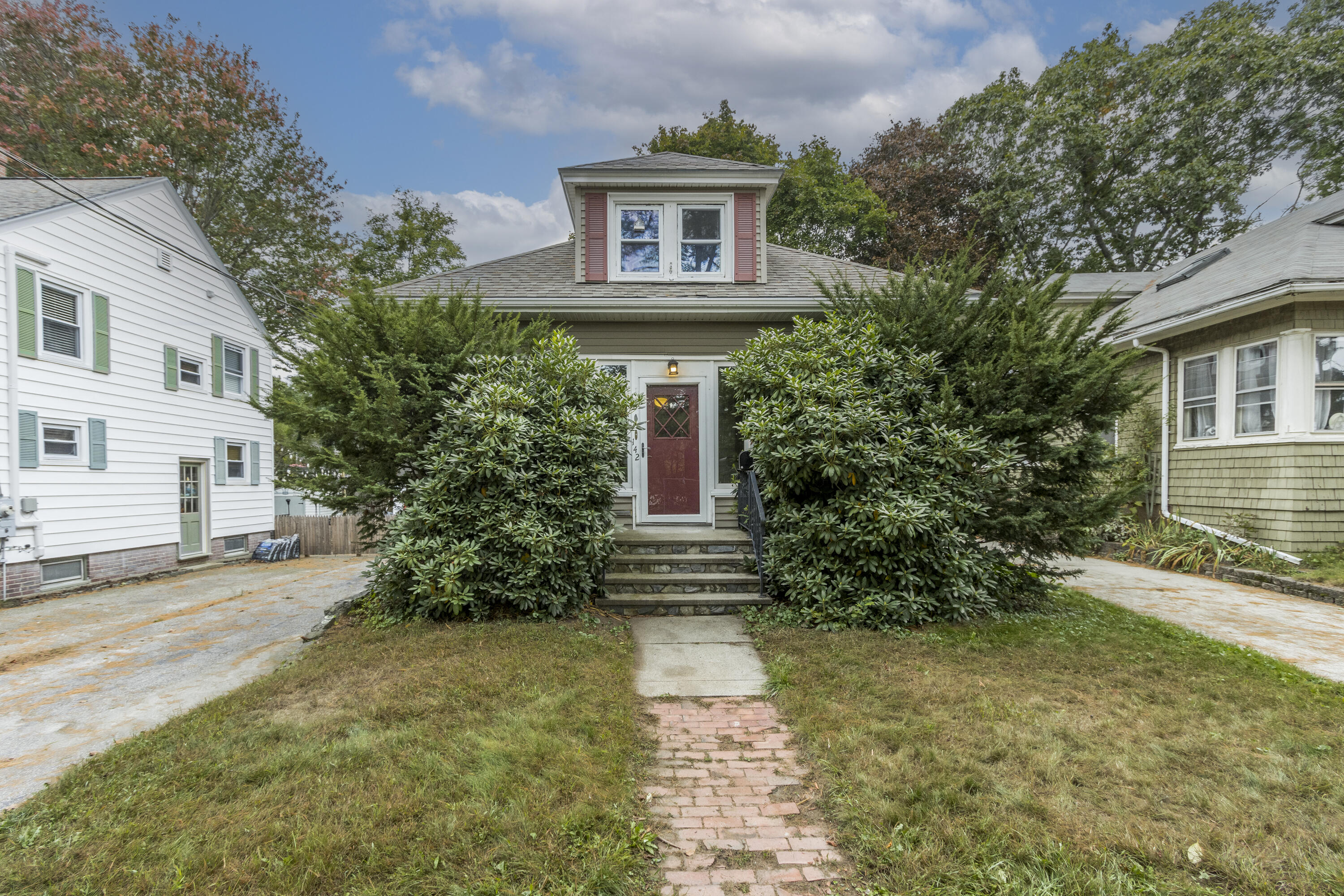 142 Massachusetts Avenue Portland ME 04102