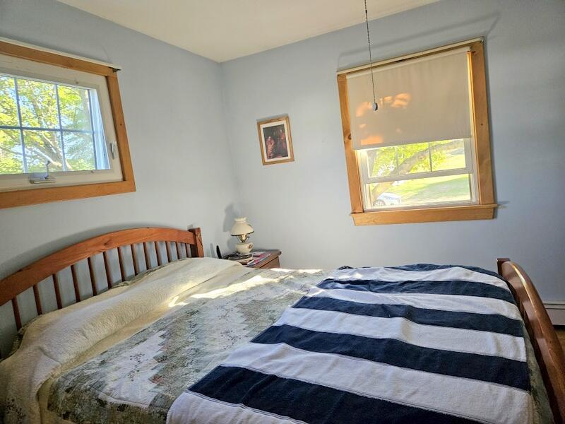 10 Swale Lane Lewiston ME 04240