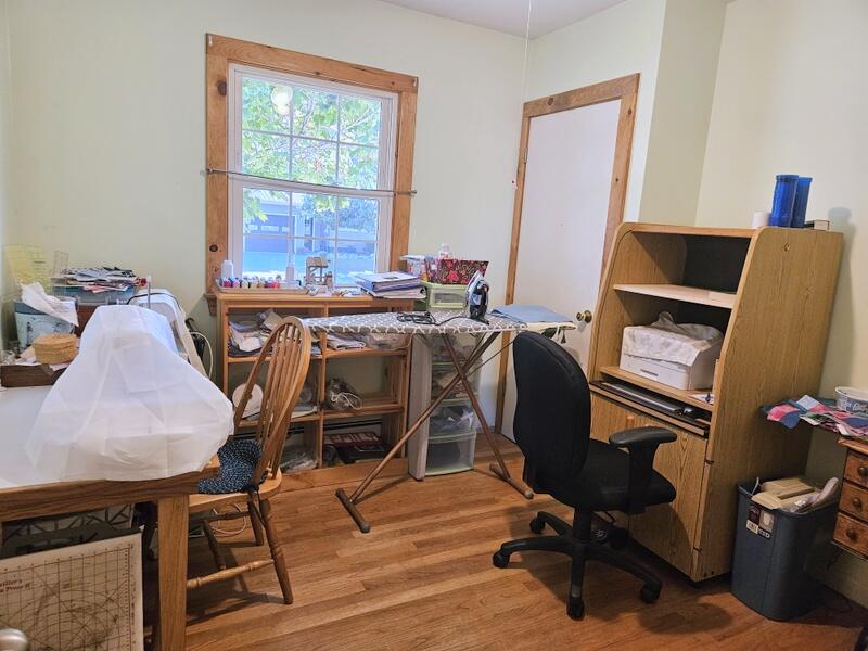 10 Swale Lane Lewiston ME 04240