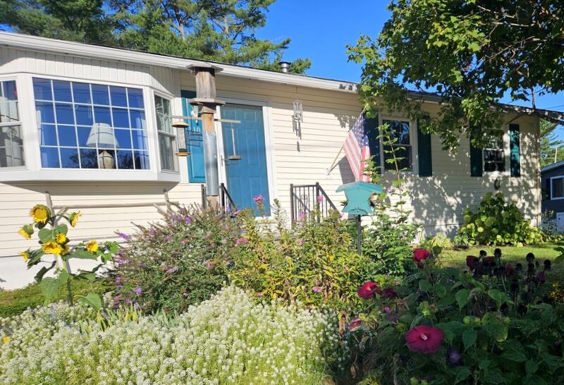 10 Swale Lane Lewiston ME 04240