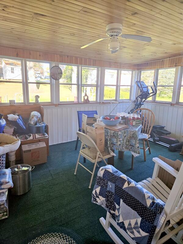 10 Swale Lane Lewiston ME 04240