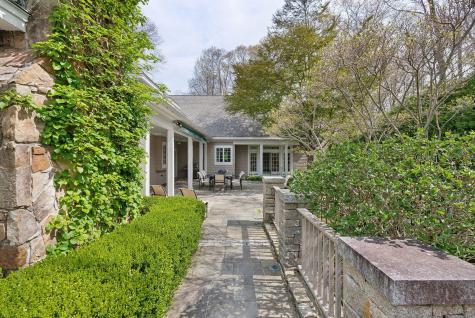 11 Clubhouse Drive Kennebunk ME 04043
