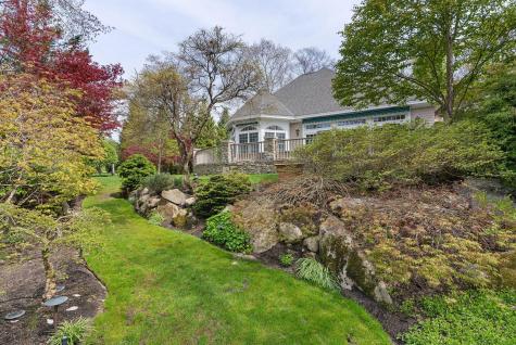 11 Clubhouse Drive Kennebunk ME 04043