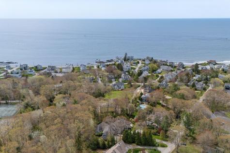 11 Clubhouse Drive Kennebunk ME 04043