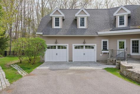 11 Clubhouse Drive Kennebunk ME 04043