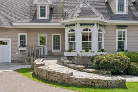 11 Clubhouse Drive Kennebunk ME 04043