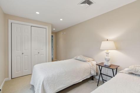 11 Clubhouse Drive Kennebunk ME 04043