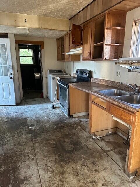 30 North Avenue Sanford ME 04073