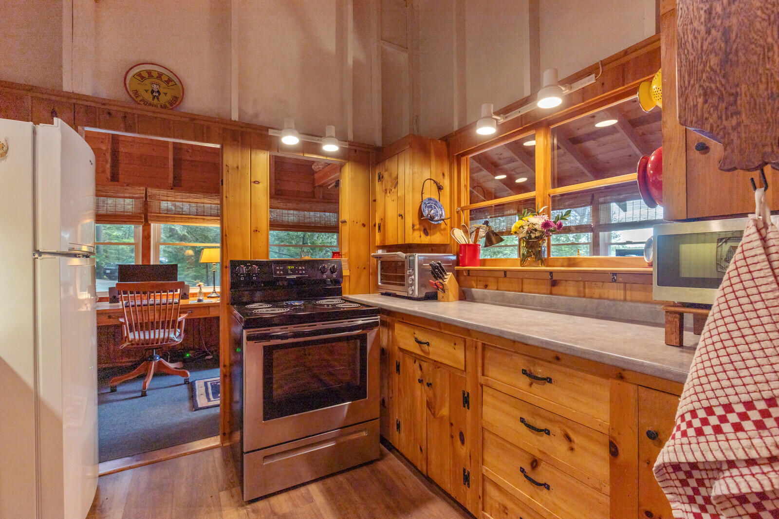 135 Hight Road Mount Vernon ME 04352