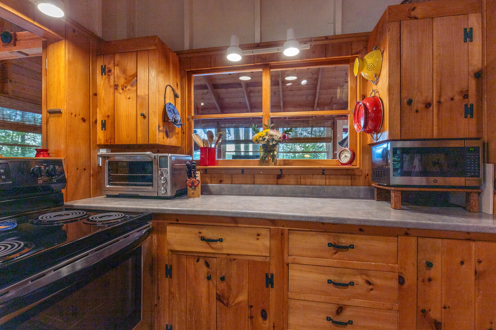 135 Hight Road Mount Vernon ME 04352