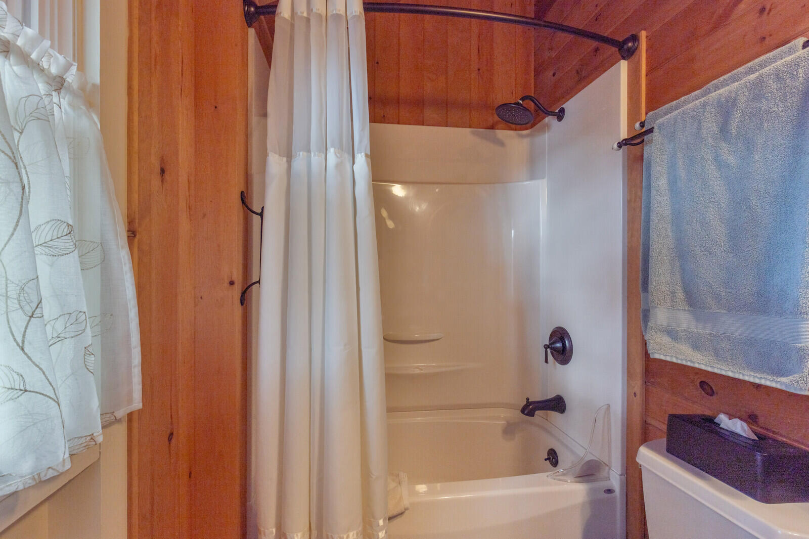 135 Hight Road Mount Vernon ME 04352