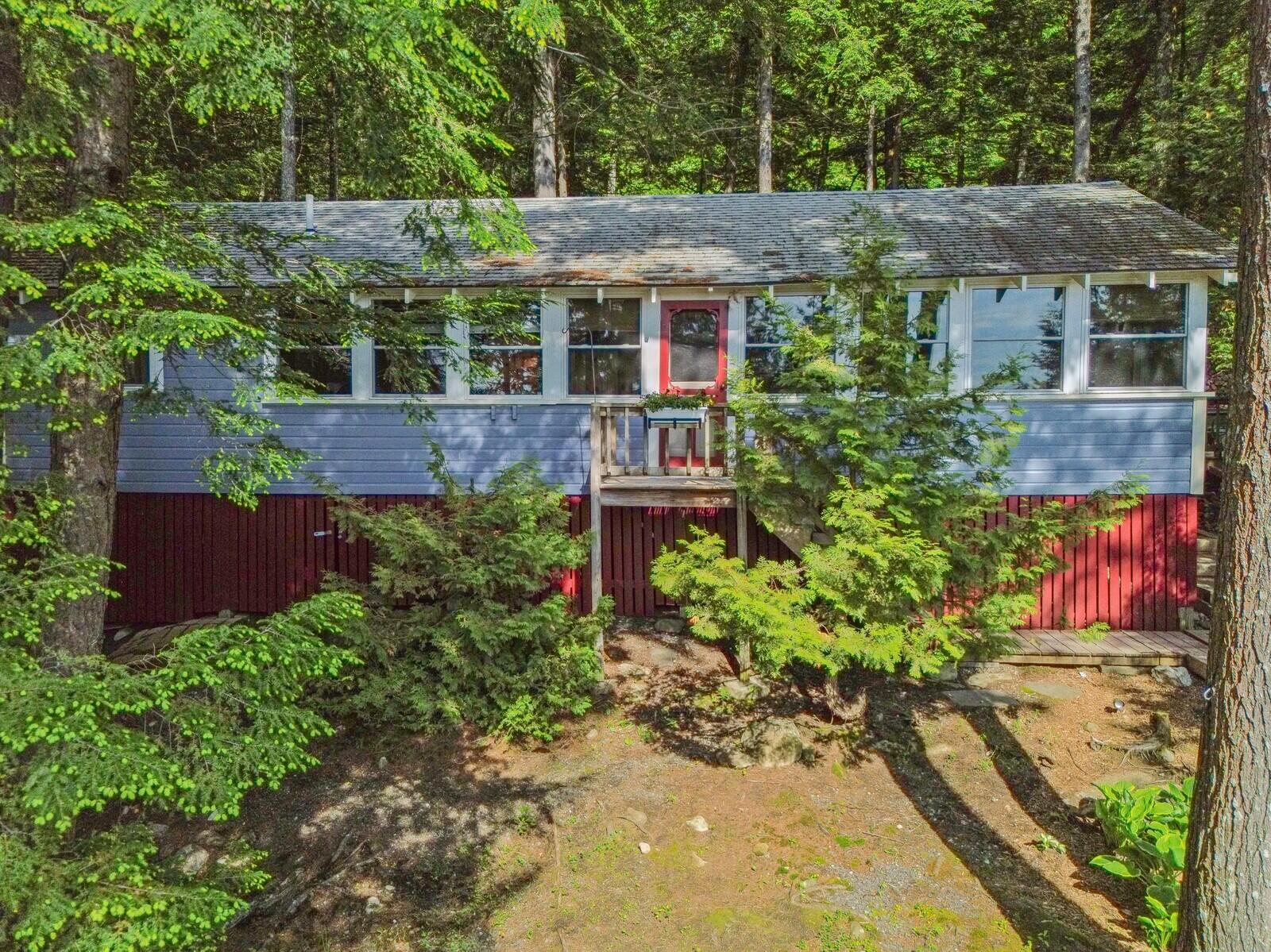 135 Hight Road Mount Vernon ME 04352