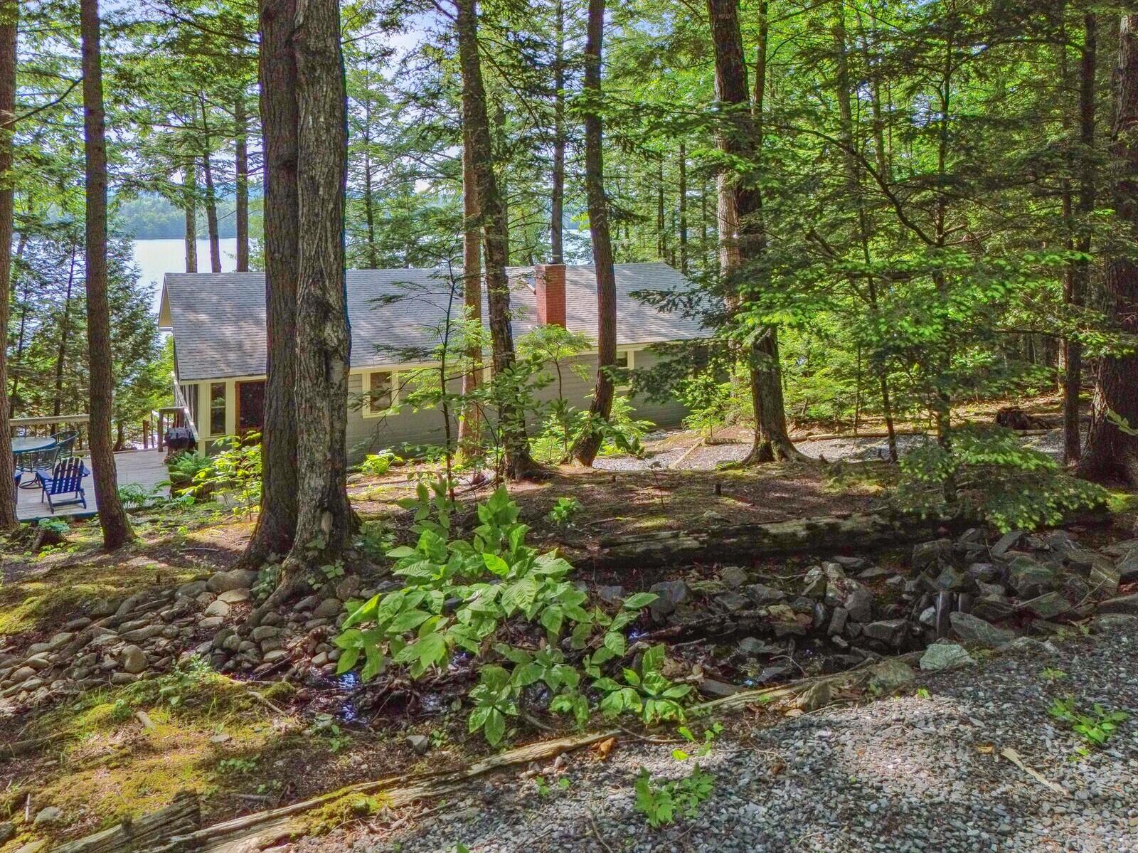 135 Hight Road Mount Vernon ME 04352