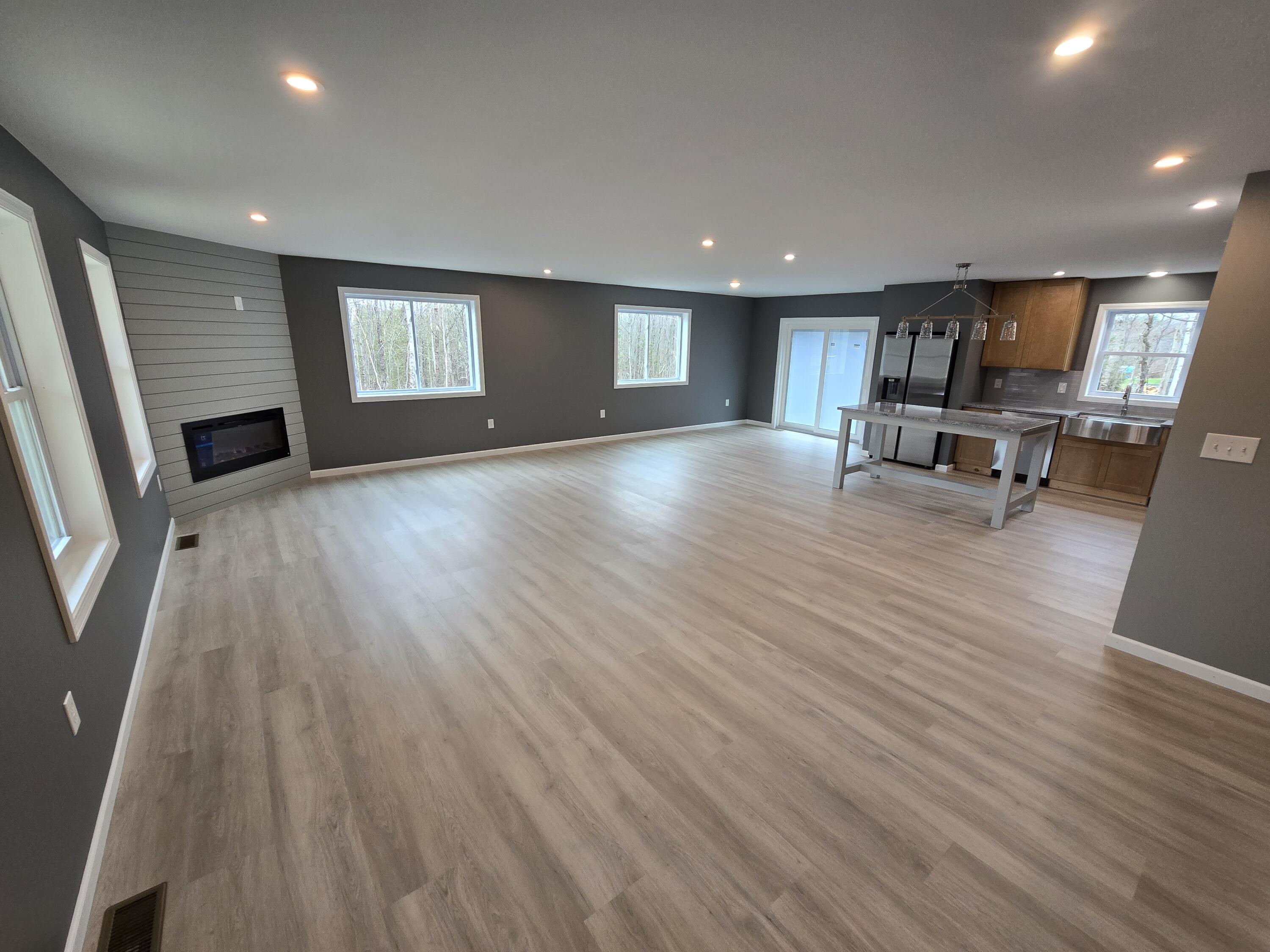 5 Holly Lane Cornville ME 04976