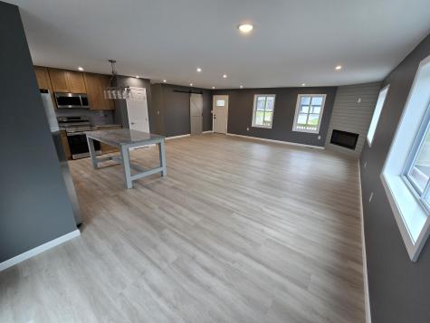 5 Holly Lane Cornville ME 04976