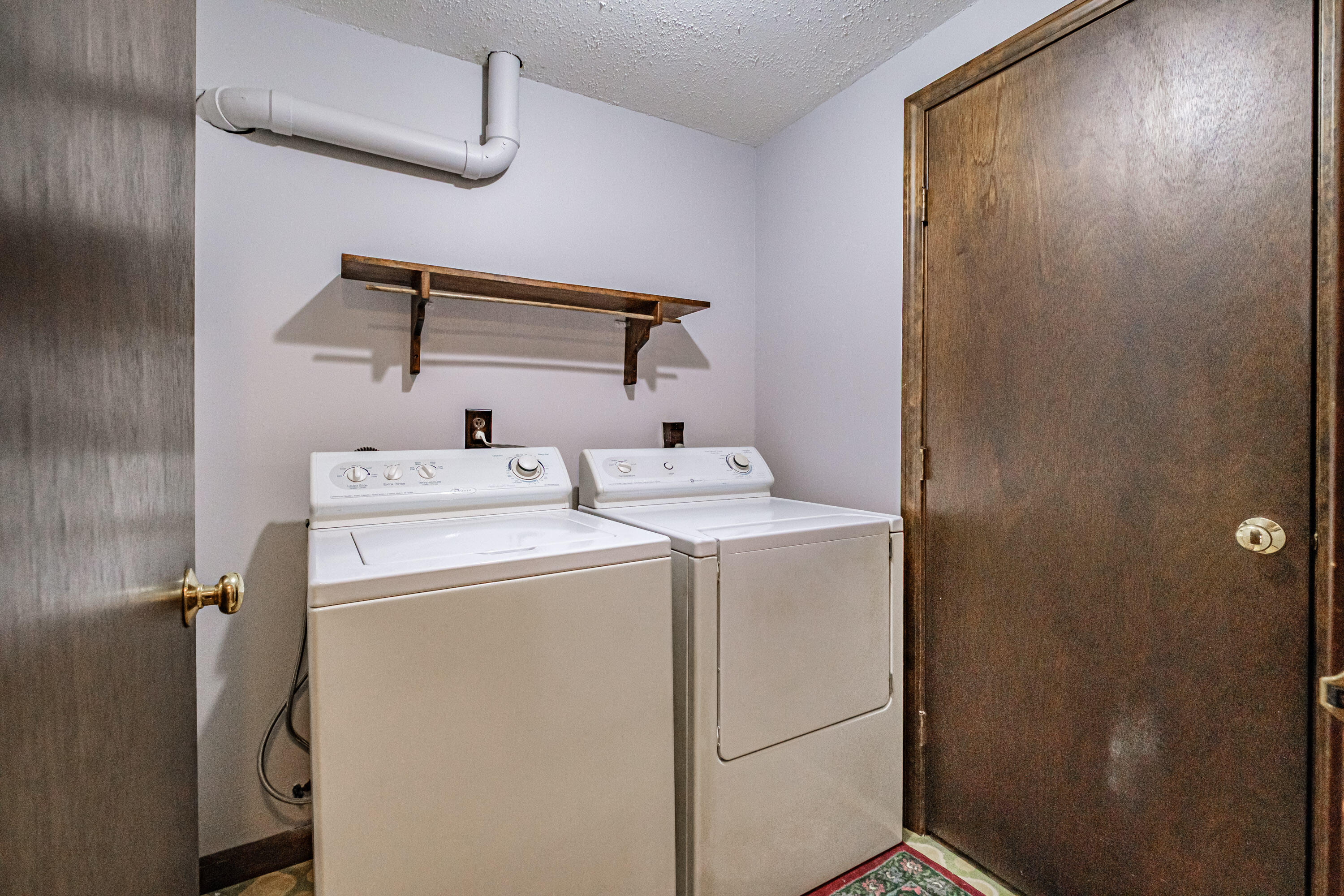 143 Berrys Mill Road West Bath ME 04530