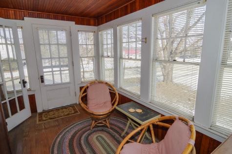 61 Pleasant Street Dexter ME 04930